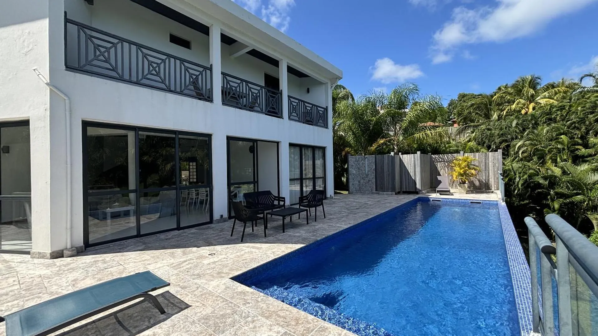 Aparthotel Villa Clemence Le Francois